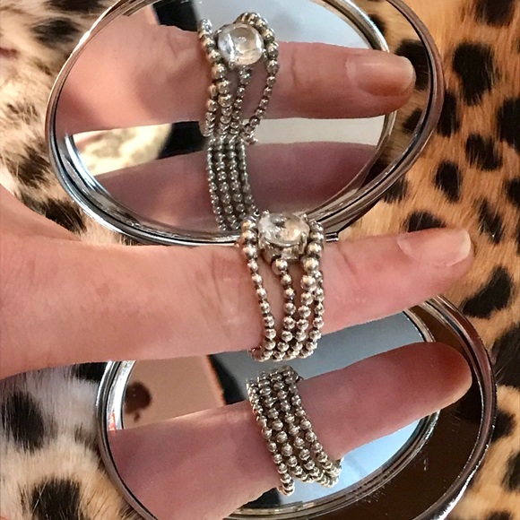 Sterling Silver & White Topaz- Caviar Artisan Ring - Picture 5 of 11